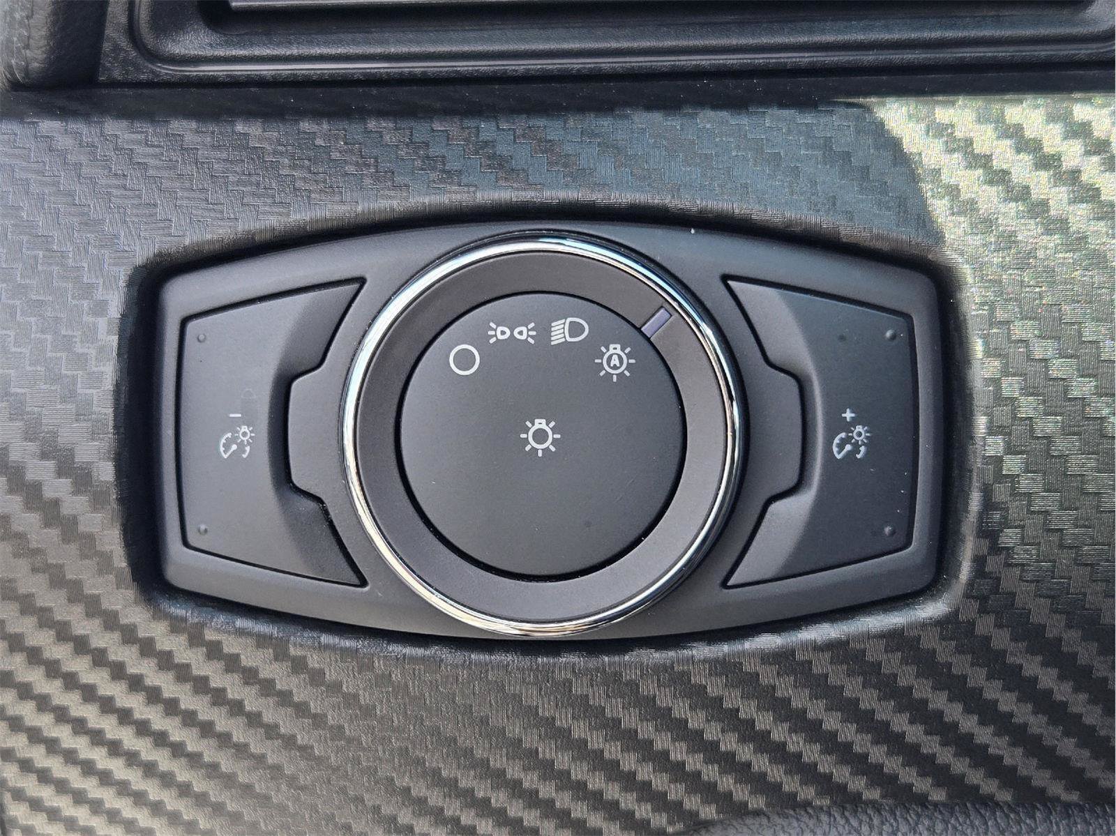 Certified 2019 Ford Mustang Coupe RWD image 20