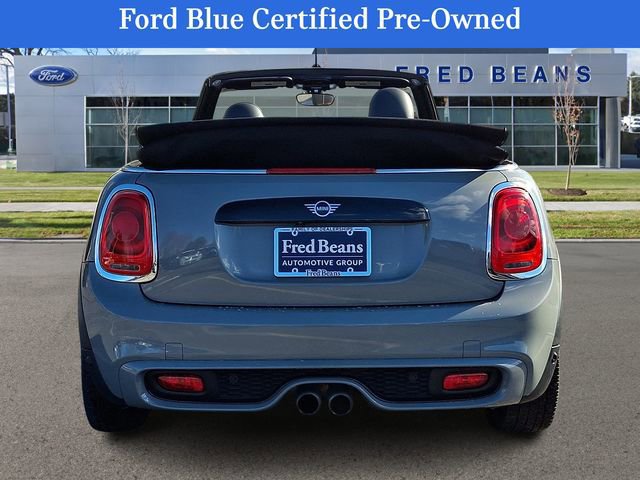 Used 2019 MINI Cooper S w/ Signature Upholstery Package image 4