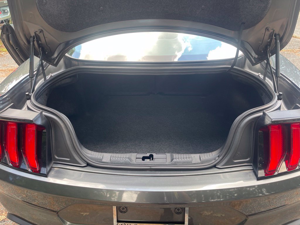 Certified 2020 Ford Mustang Coupe RWD image 26