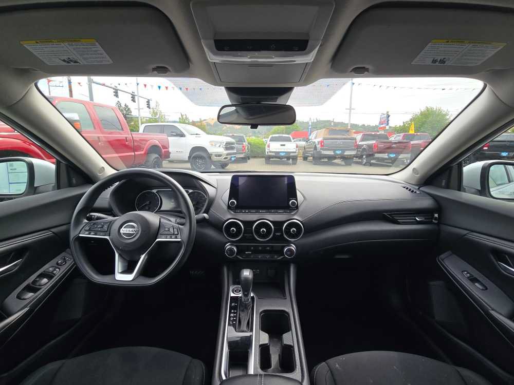 Used 2023 Nissan Sentra SV FWD image 15