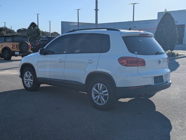 Used 2017 Volkswagen Tiguan S FWD image 6
