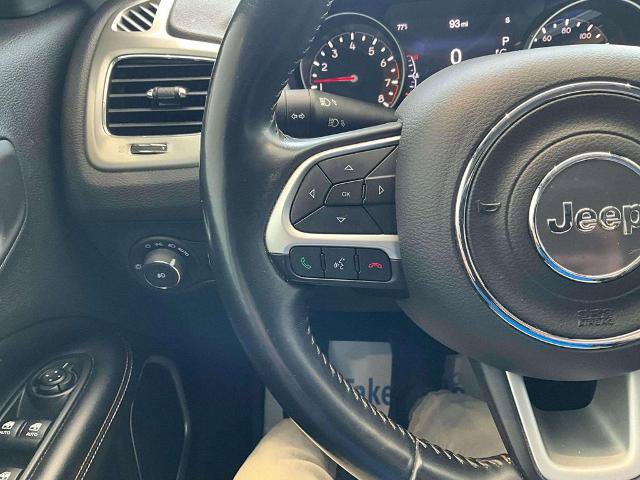 Used 2018 Jeep Compass Latitude w/ Popular Equipment Group FWD image 11