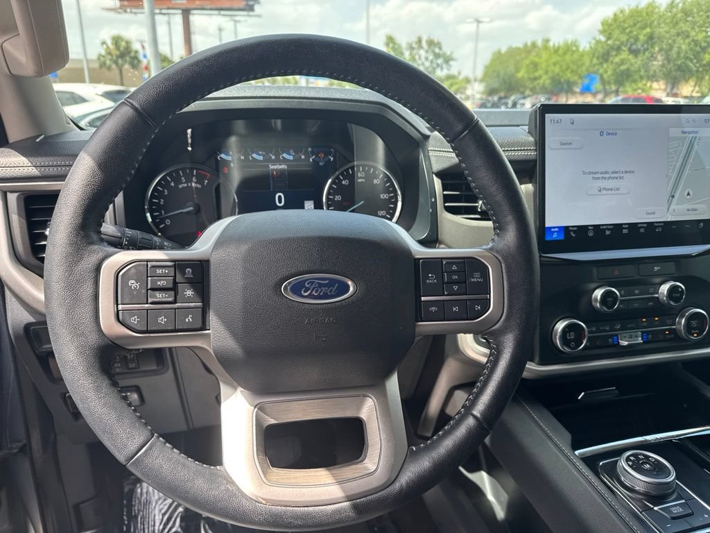 Certified 2023 Ford Expedition Max XLT RWD image 12