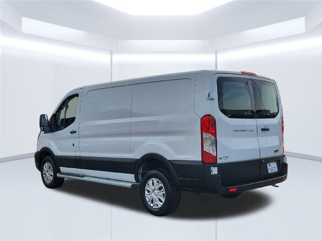 Certified 2025 Ford Transit 250 Low Roof w/ Exterior Upgrade Package RWD image 7