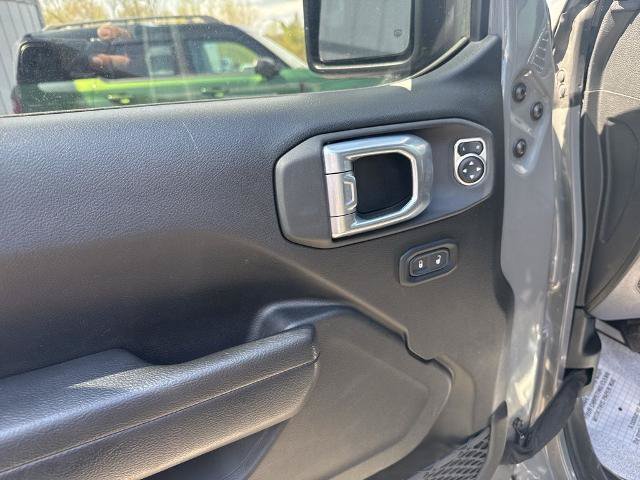 Used 2022 Jeep Wrangler Unlimited Sport AWD/4WD image 10