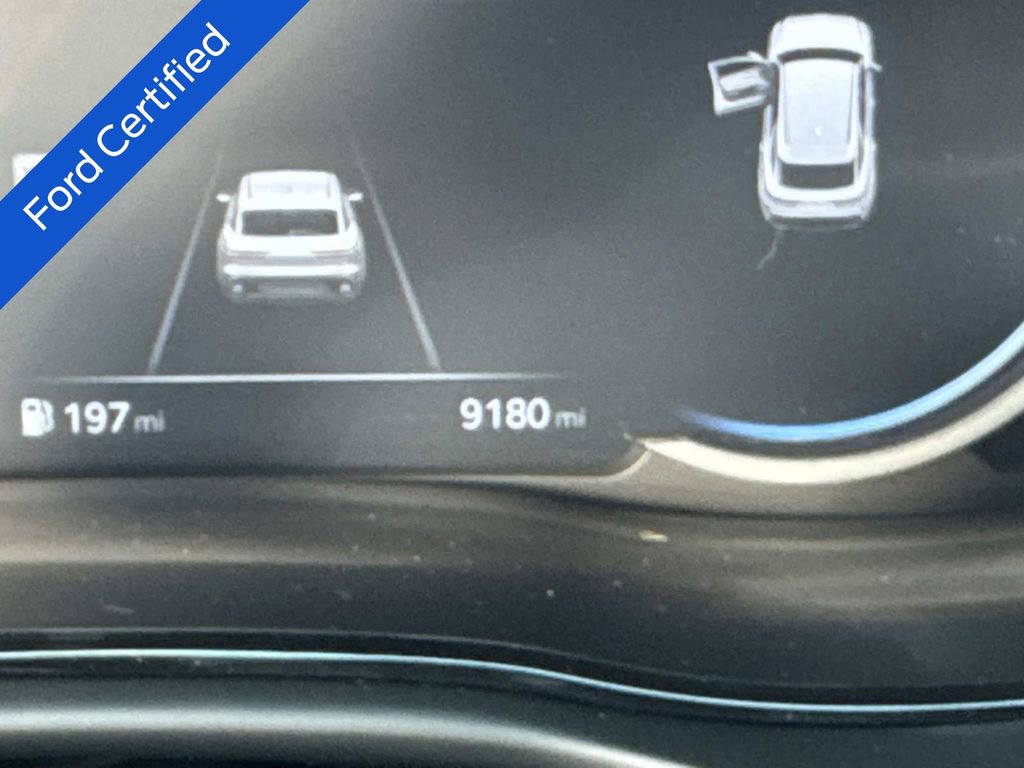 Used 2025 Genesis GV70 3.5T Sport w/ Sport Advanced Package image 2