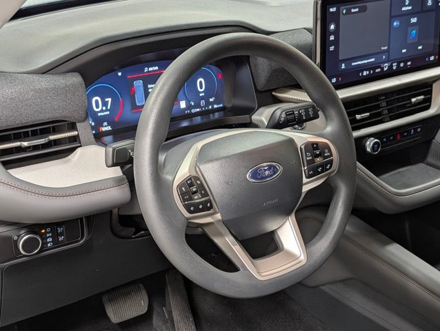 Certified 2026 Ford Explorer Active AWD/4WD image 8
