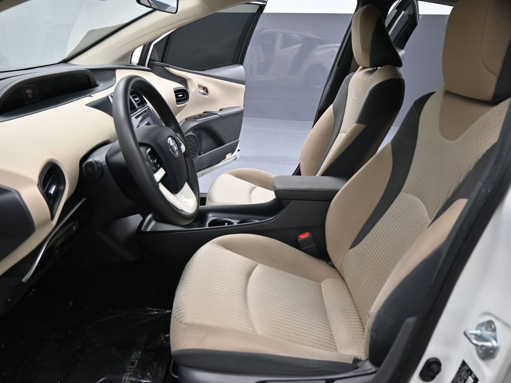 Used 2017 Toyota Prius One image 36