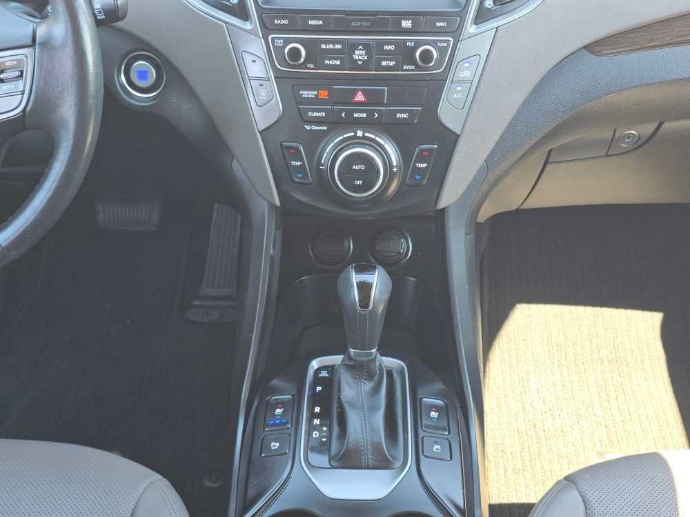 Used 2017 Hyundai Santa Fe Sport AWD/4WD image 13