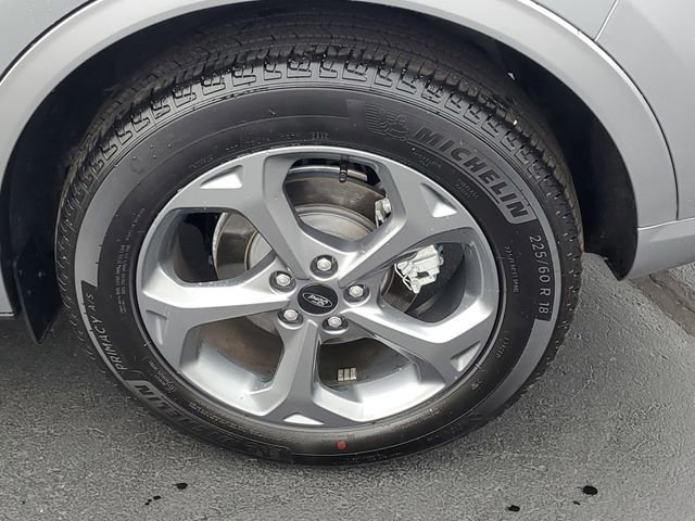 Certified 2023 Ford Escape ST-Line w/ Tech Pack #1 image 6