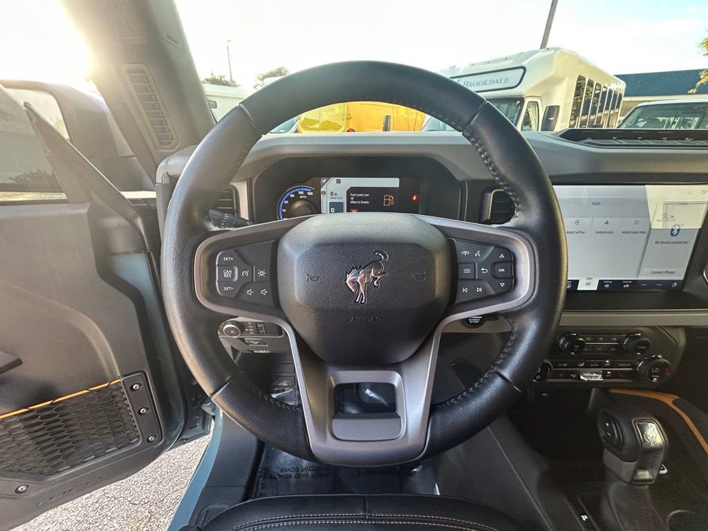 Certified 2023 Ford Bronco Badlands w/ Sasquatch Package image 16