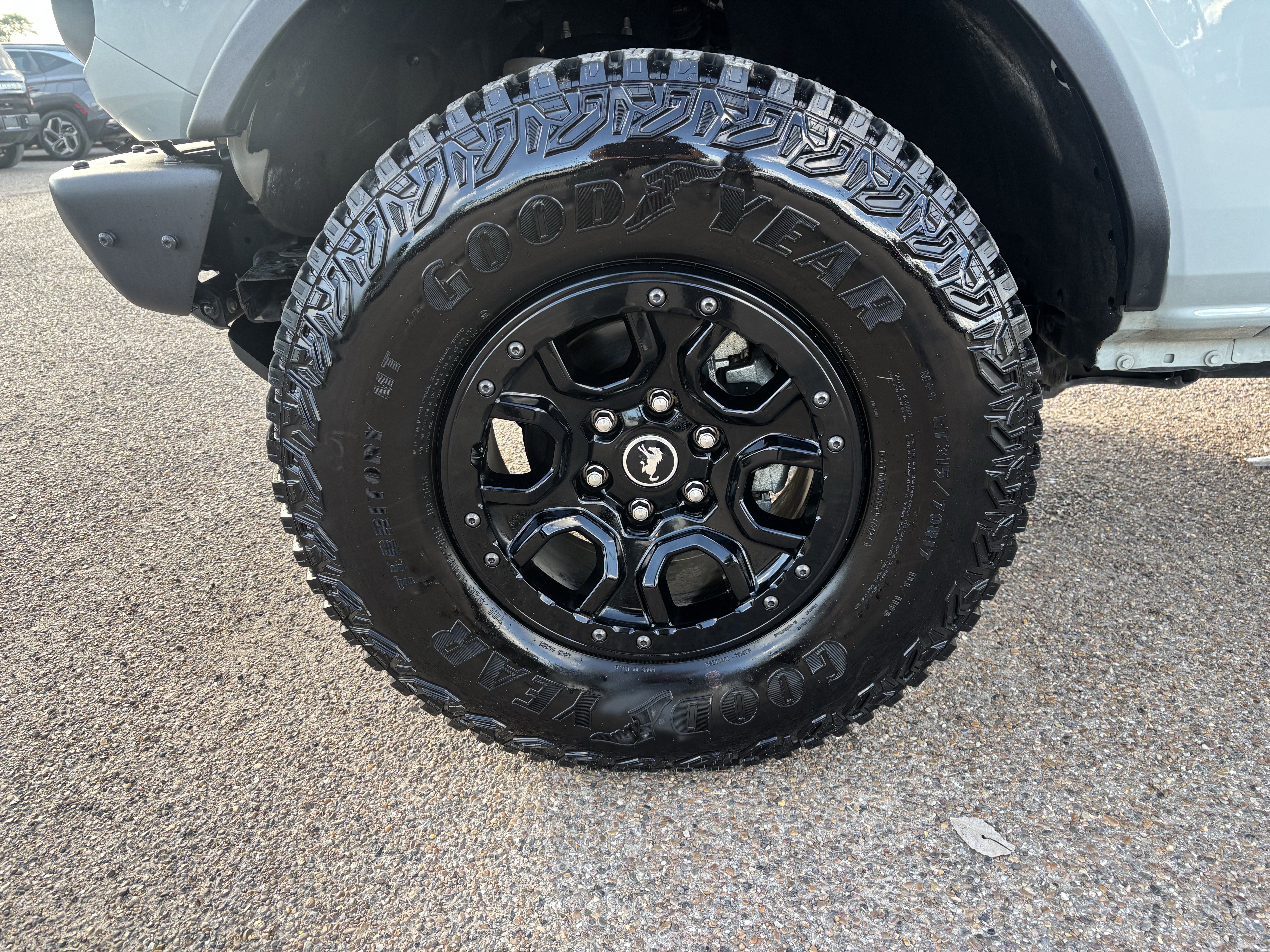 Certified 2024 Ford Bronco Wildtrak image 8