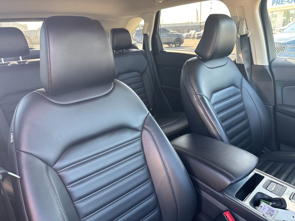 Certified 2024 Ford Edge SEL AWD/4WD image 45