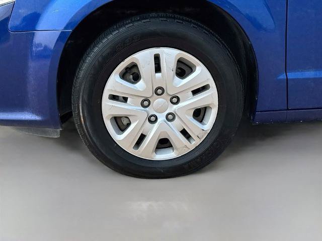 Used 2018 Dodge Grand Caravan SE w/ UConnect Hands-Free Group FWD image 23