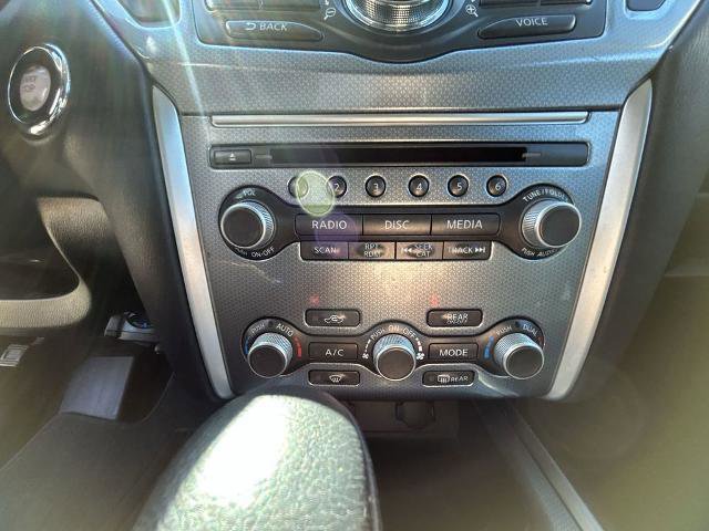 Used 2017 Nissan Pathfinder SL w/ SL Tech Package image 19