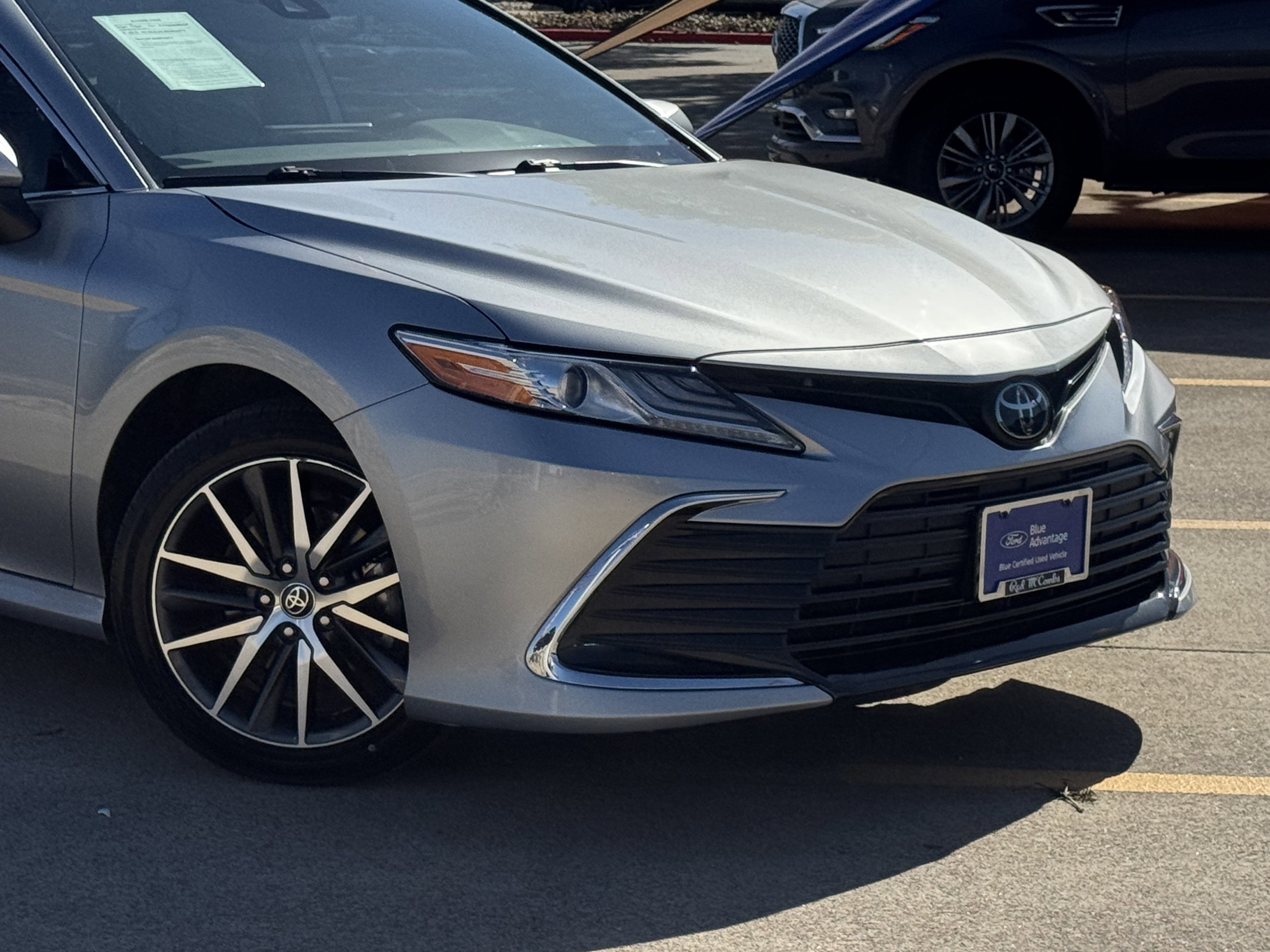 Used 2024 Toyota Camry XLE image 2