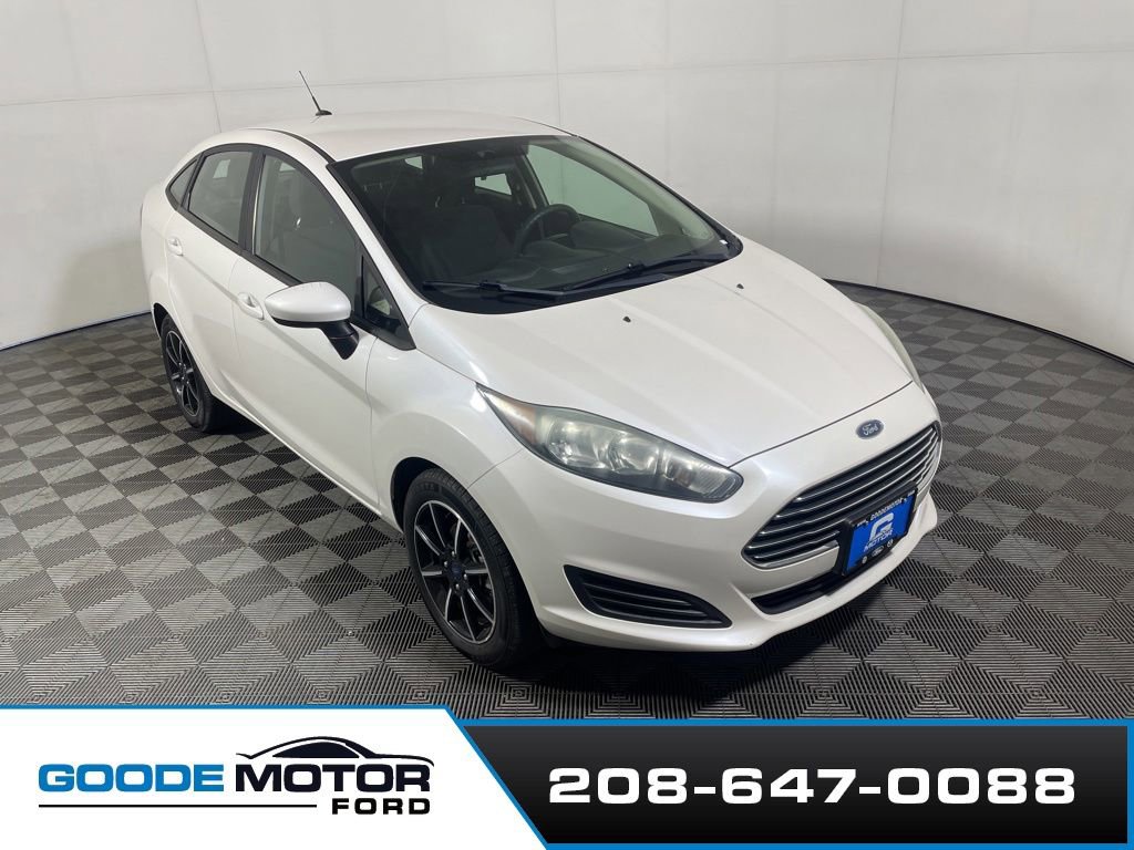 Certified 2018 Ford Fiesta SE FWD image 1