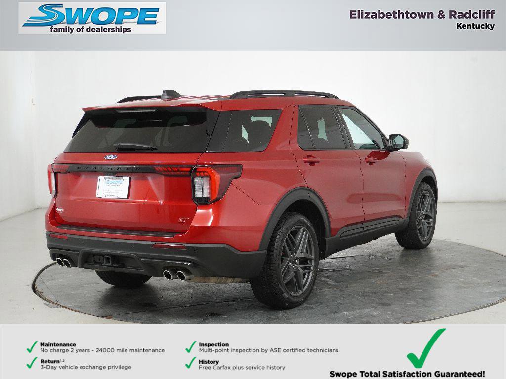 Certified 2025 Ford Explorer ST image 5