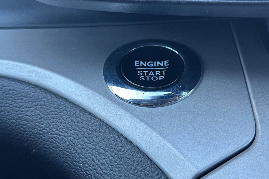 Certified 2023 Ford Explorer XLT image 26