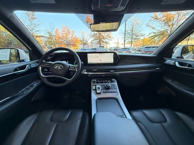 Used 2023 Hyundai Palisade Calligraphy image 10