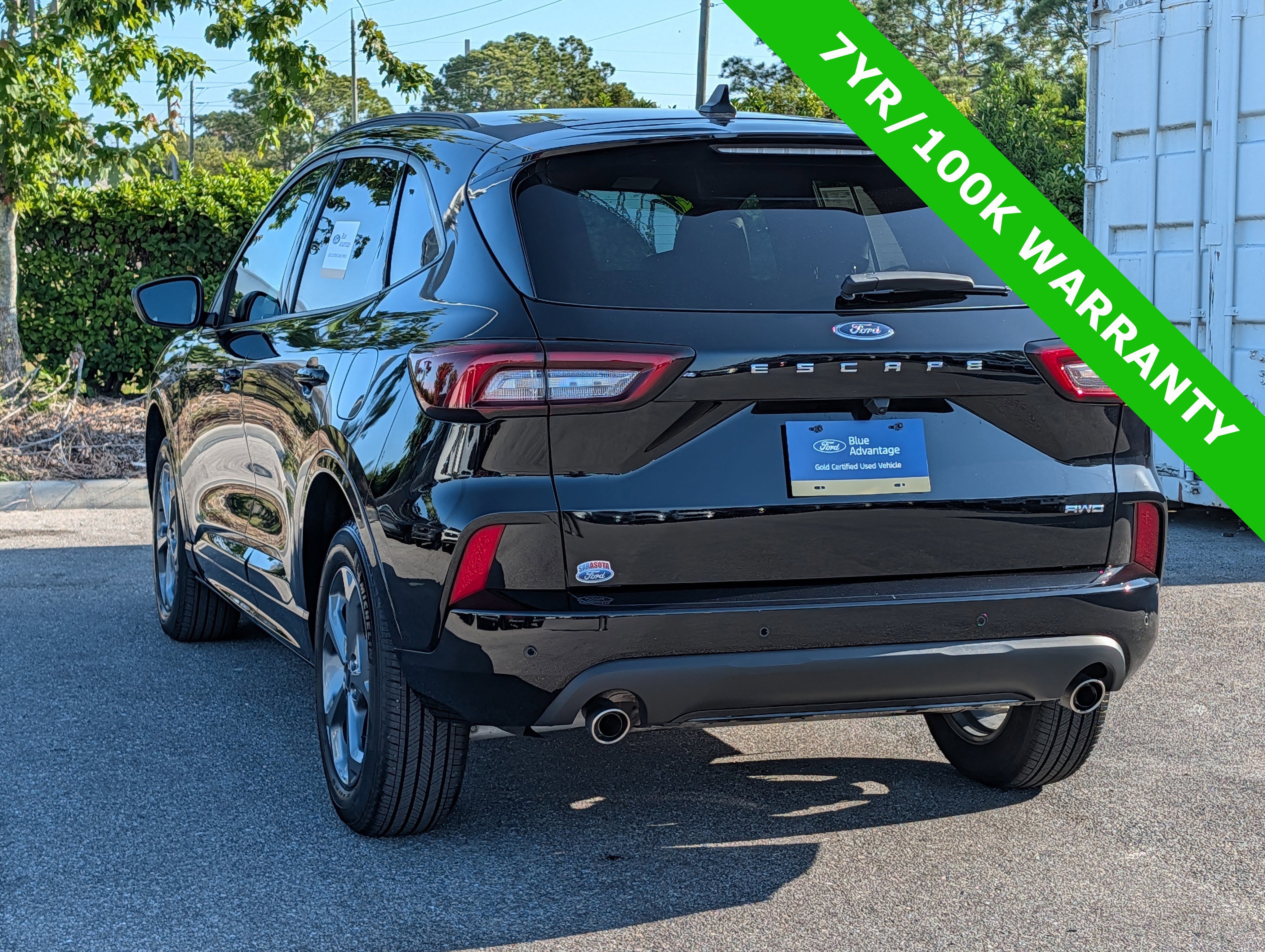 Certified 2024 Ford Escape ST-Line w/ Tech Pack #1 AWD/4WD image 2