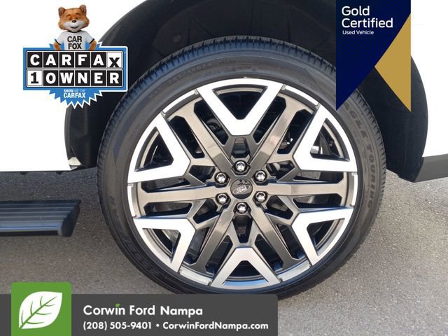 Certified 2025 Ford Expedition Platinum w/ Platinum Ultimate Package AWD/4WD image 33