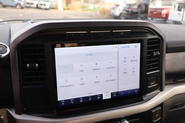 Certified 2021 Ford F150 XLT w/ Equipment Group 302A High image 19