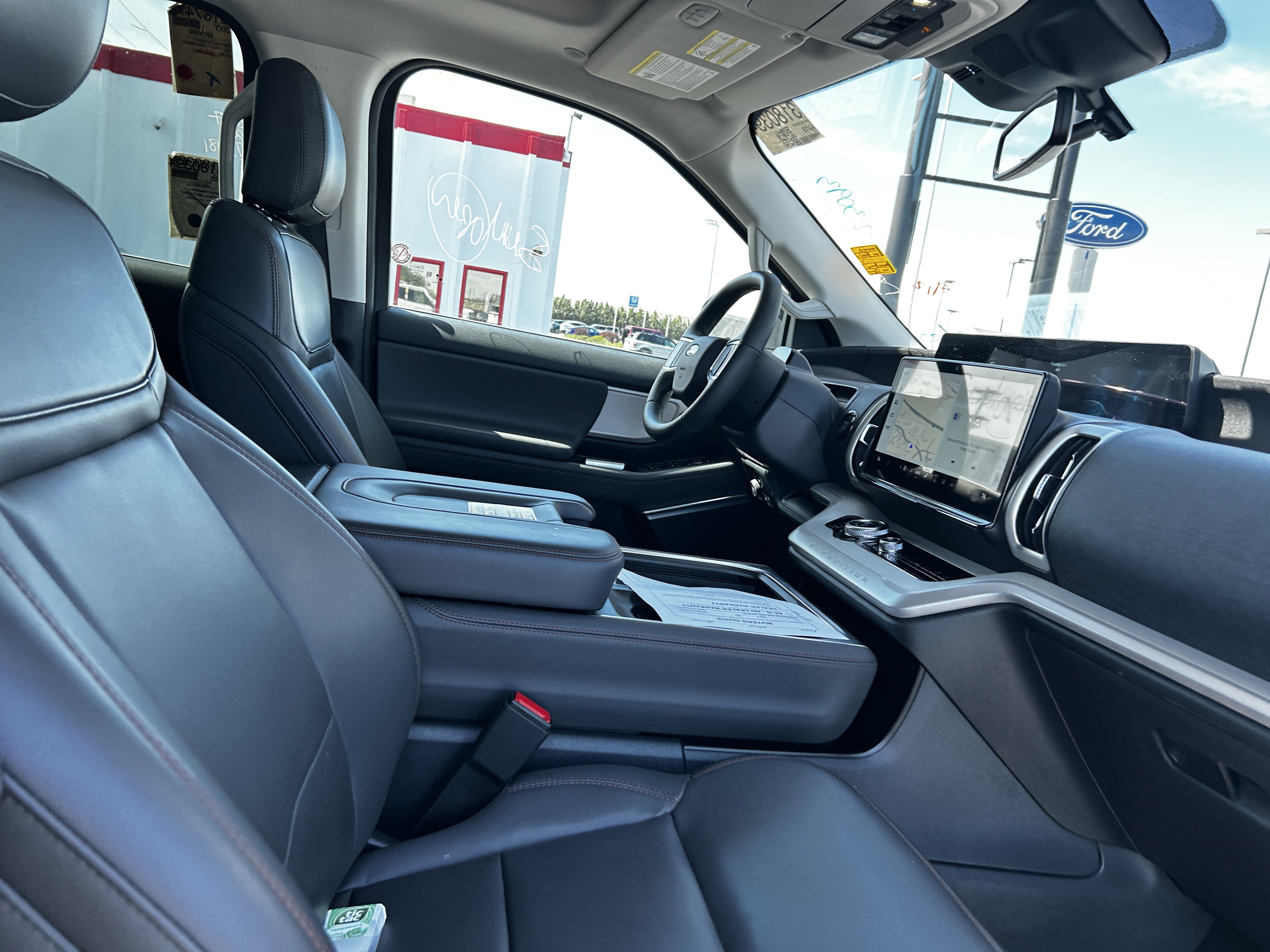 Certified 2025 Ford Expedition Active AWD/4WD image 13