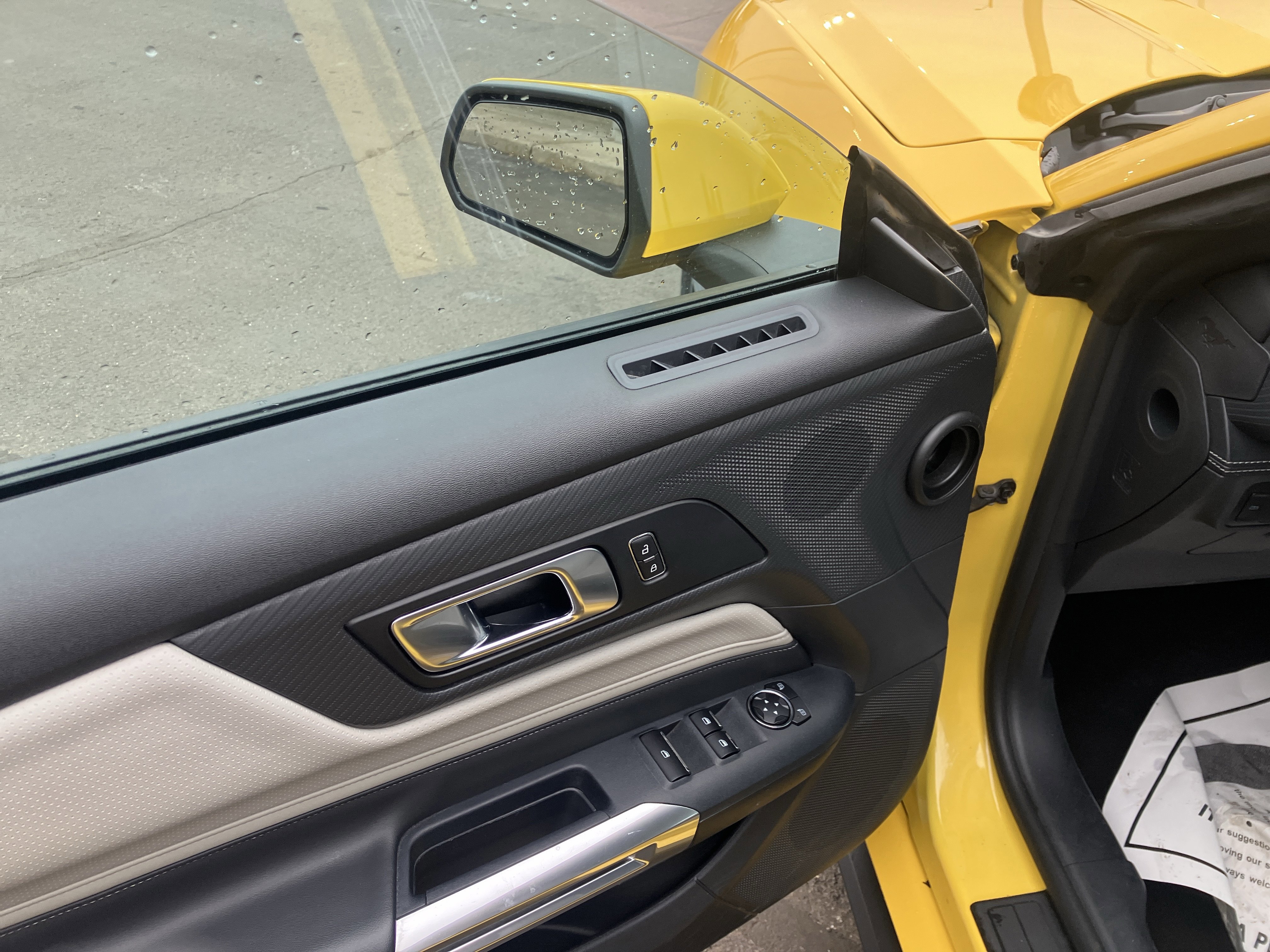 Certified 2024 Ford Mustang Premium image 12