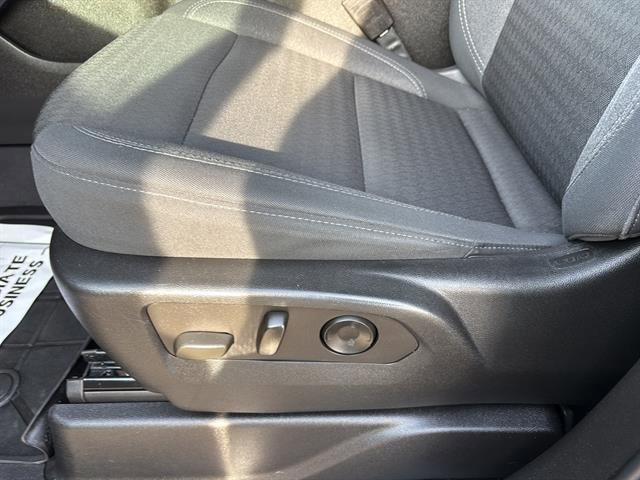 Used 2021 Chevrolet Suburban LS image 12