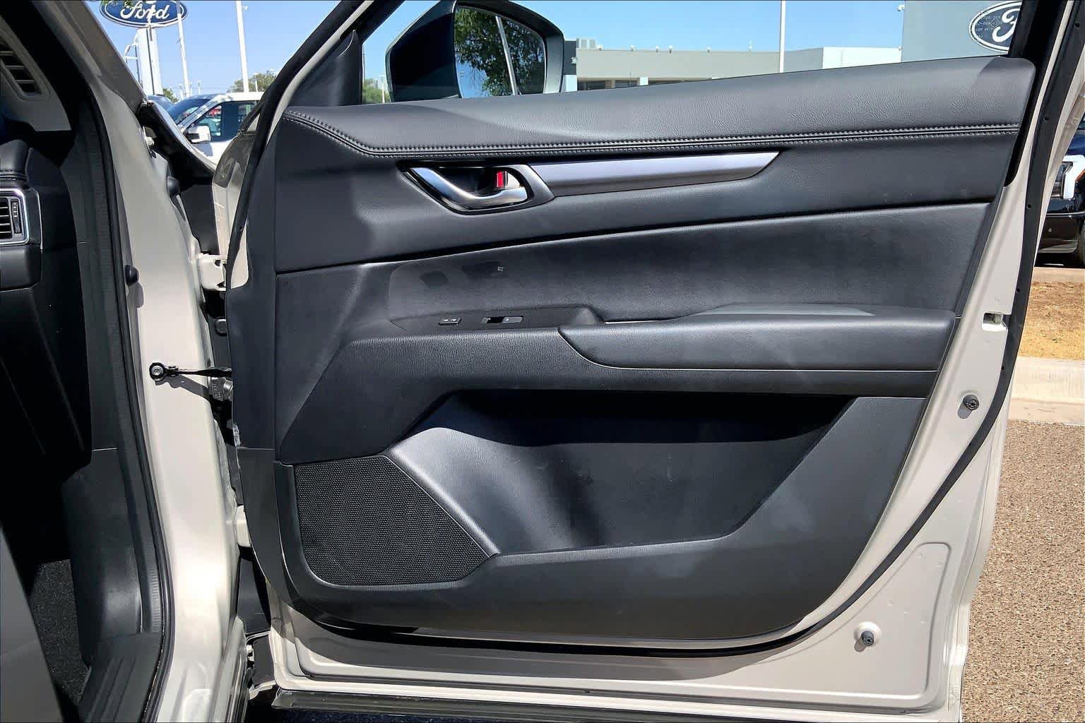 Used 2025 MAZDA CX-5 AWD 2.5 S w/ Preferred Package image 23