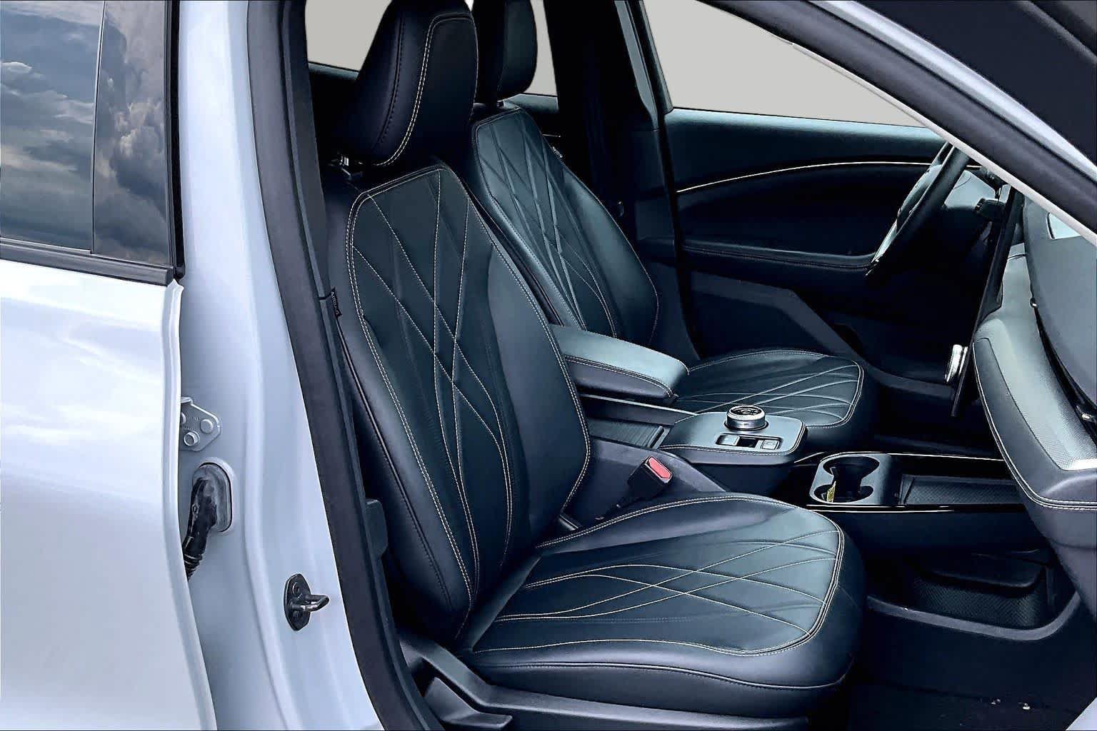 Certified 2023 Ford Mustang Mach-E Select RWD image 10
