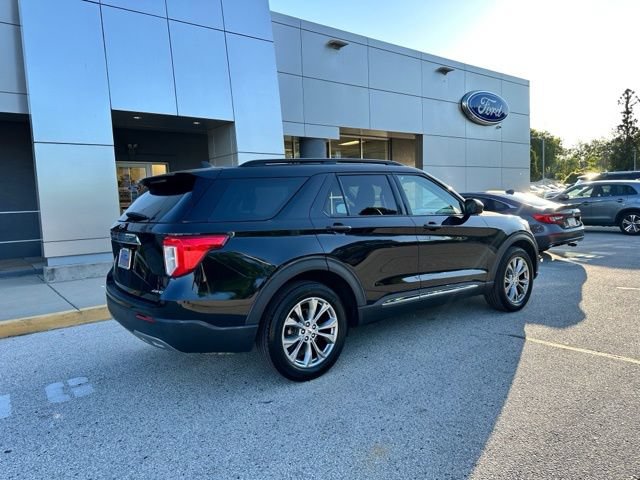 Certified 2022 Ford Explorer XLT w/ Equipment Group 202A AWD/4WD image 20
