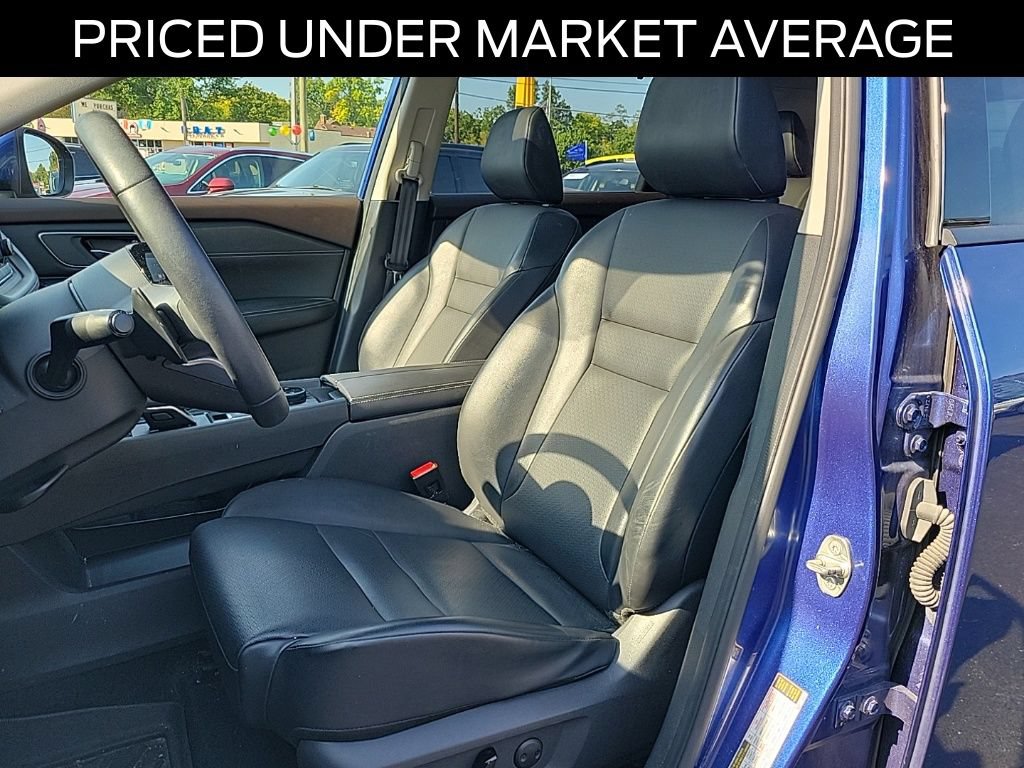 Used 2021 Nissan Rogue SV w/ Premium Package AWD/4WD image 17