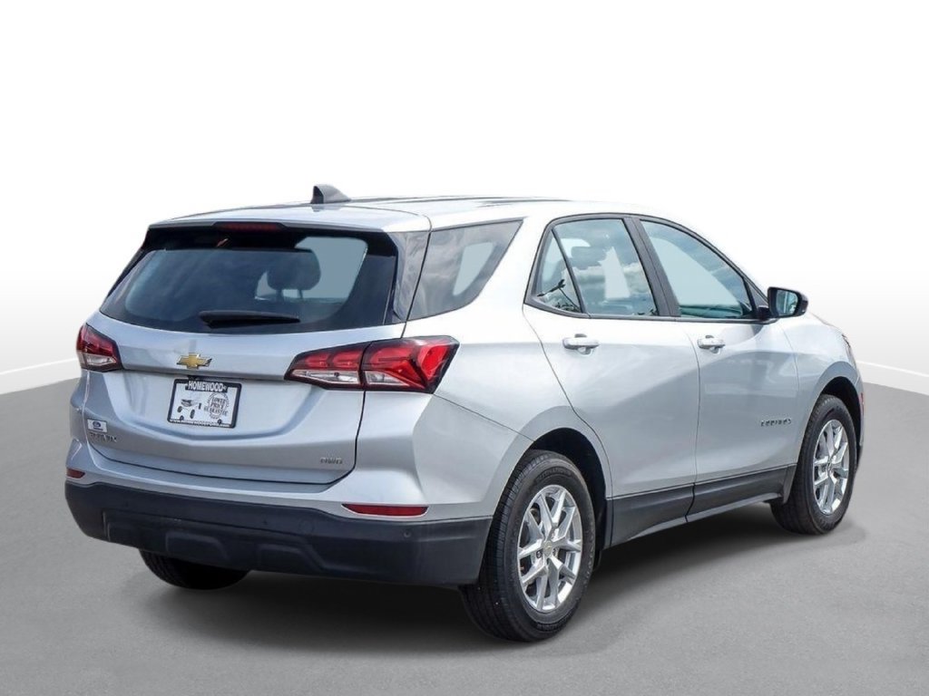Used 2022 Chevrolet Equinox LS AWD/4WD image 8