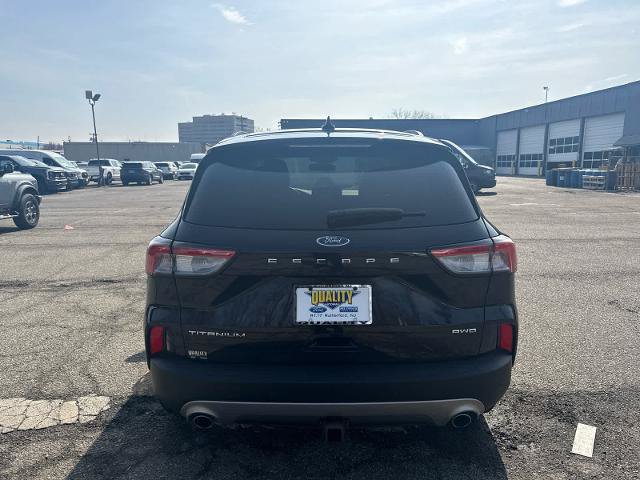 Certified 2022 Ford Escape Titanium w/ Titanium Elite Package AWD/4WD image 5