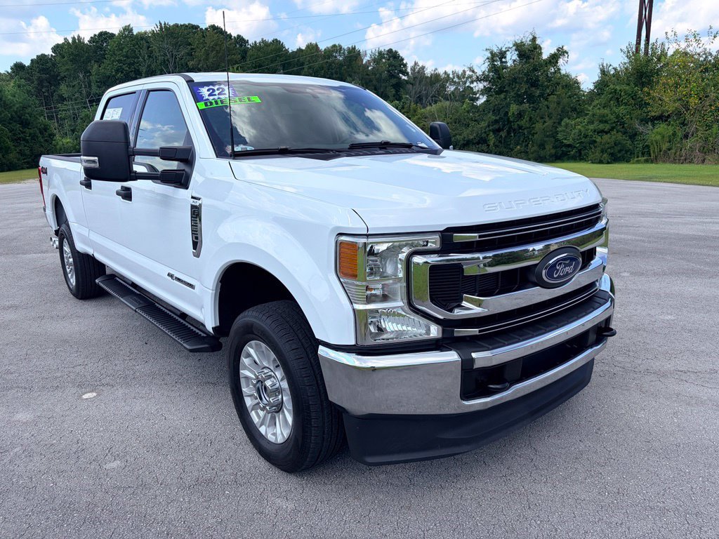 Certified 2022 Ford F250 XLT AWD/4WD image 3