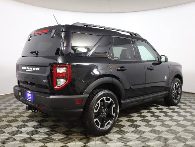 Certified 2023 Ford Bronco Sport Outer Banks w/ Tech Package AWD/4WD image 5