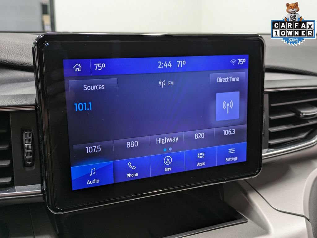 Certified 2022 Ford Explorer XLT w/ Equipment Group 202A AWD/4WD image 15