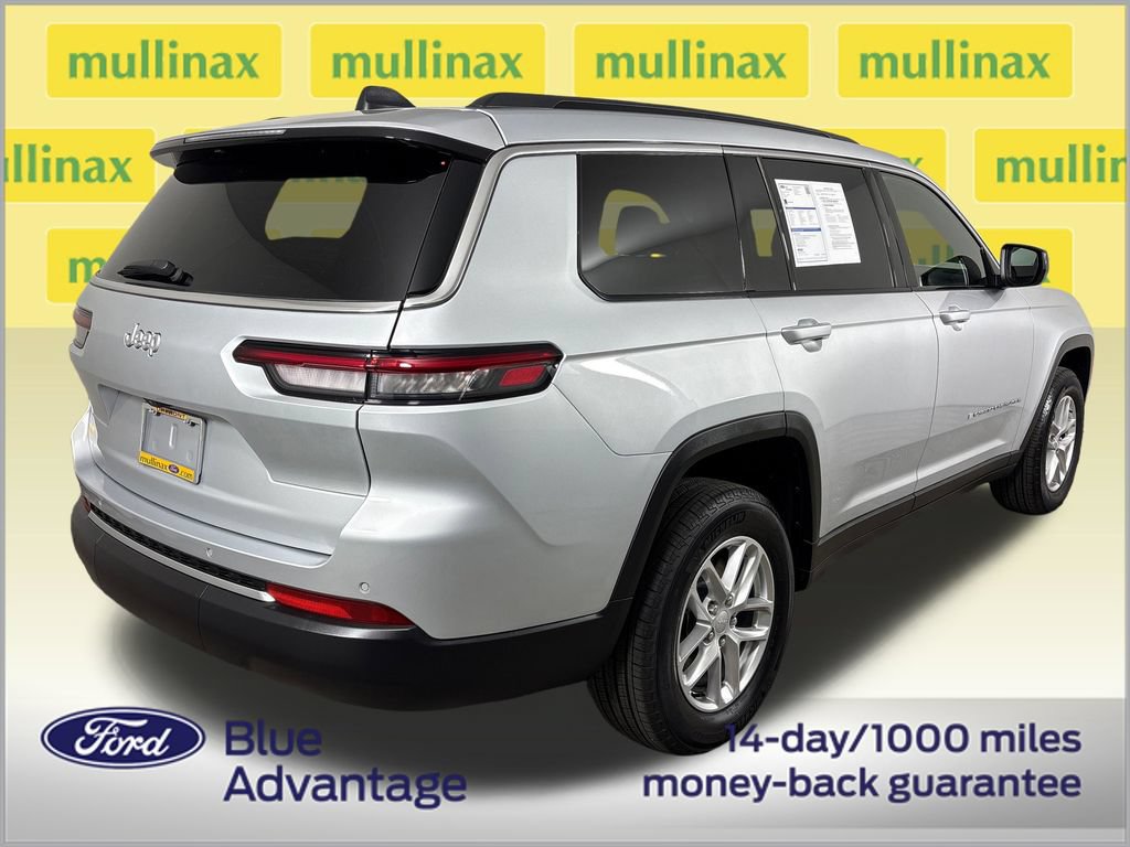 Used 2025 Jeep Grand Cherokee L Laredo RWD image 4