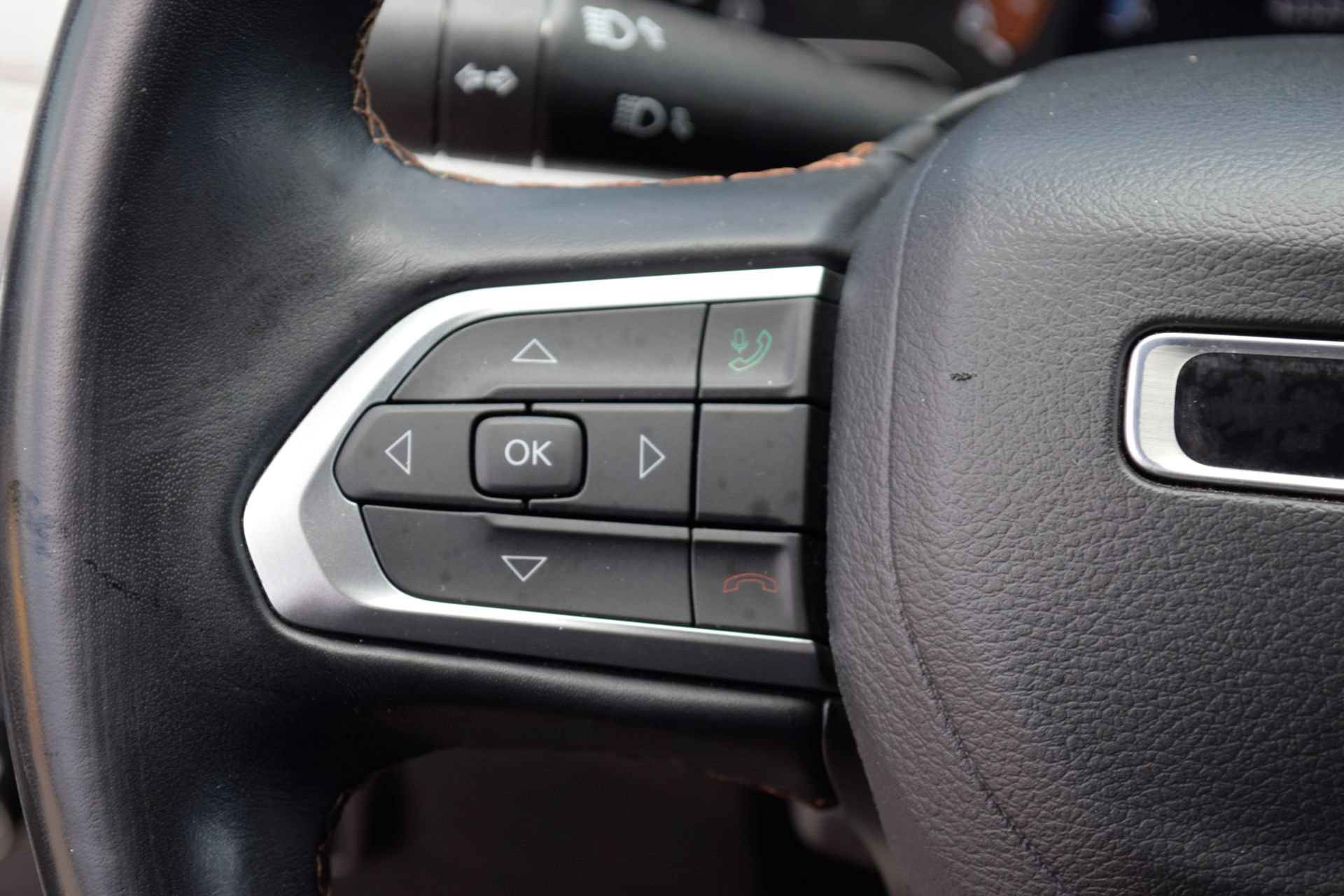 Used 2022 Jeep Compass Limited AWD/4WD image 8