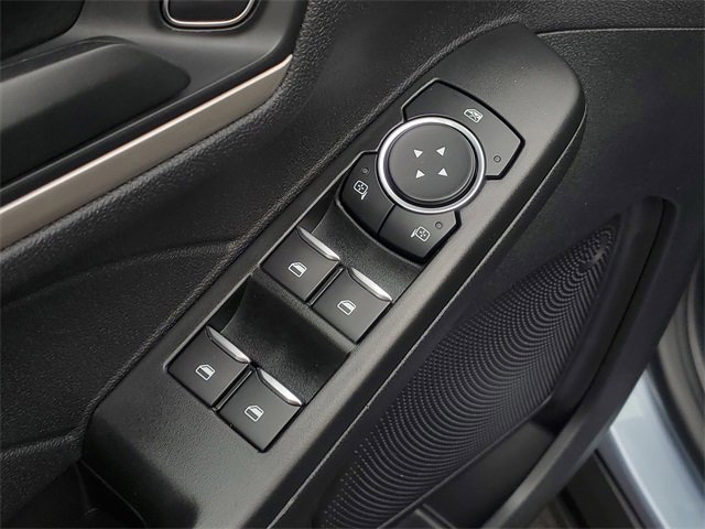 Certified 2022 Ford Escape SE w/ Cold Weather Package image 10