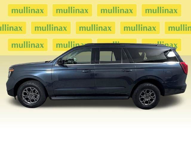 Certified 2025 Ford Expedition Max Active RWD image 2