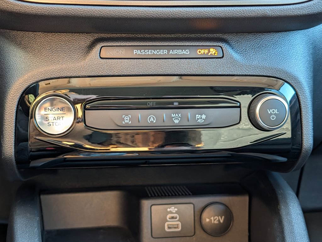 Certified 2025 Ford Escape Active w/ Tech Pack #1 AWD/4WD image 24