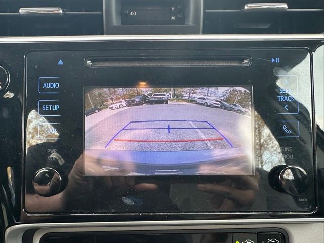 Used 2017 Toyota Corolla LE image 16