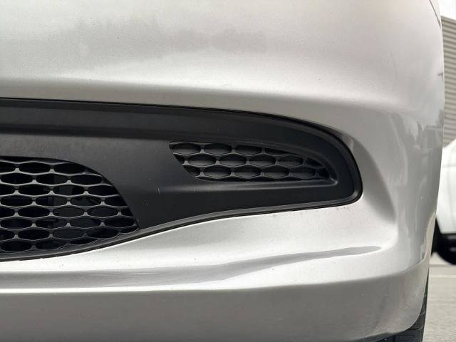 Used 2021 Chrysler Voyager LX FWD image 11