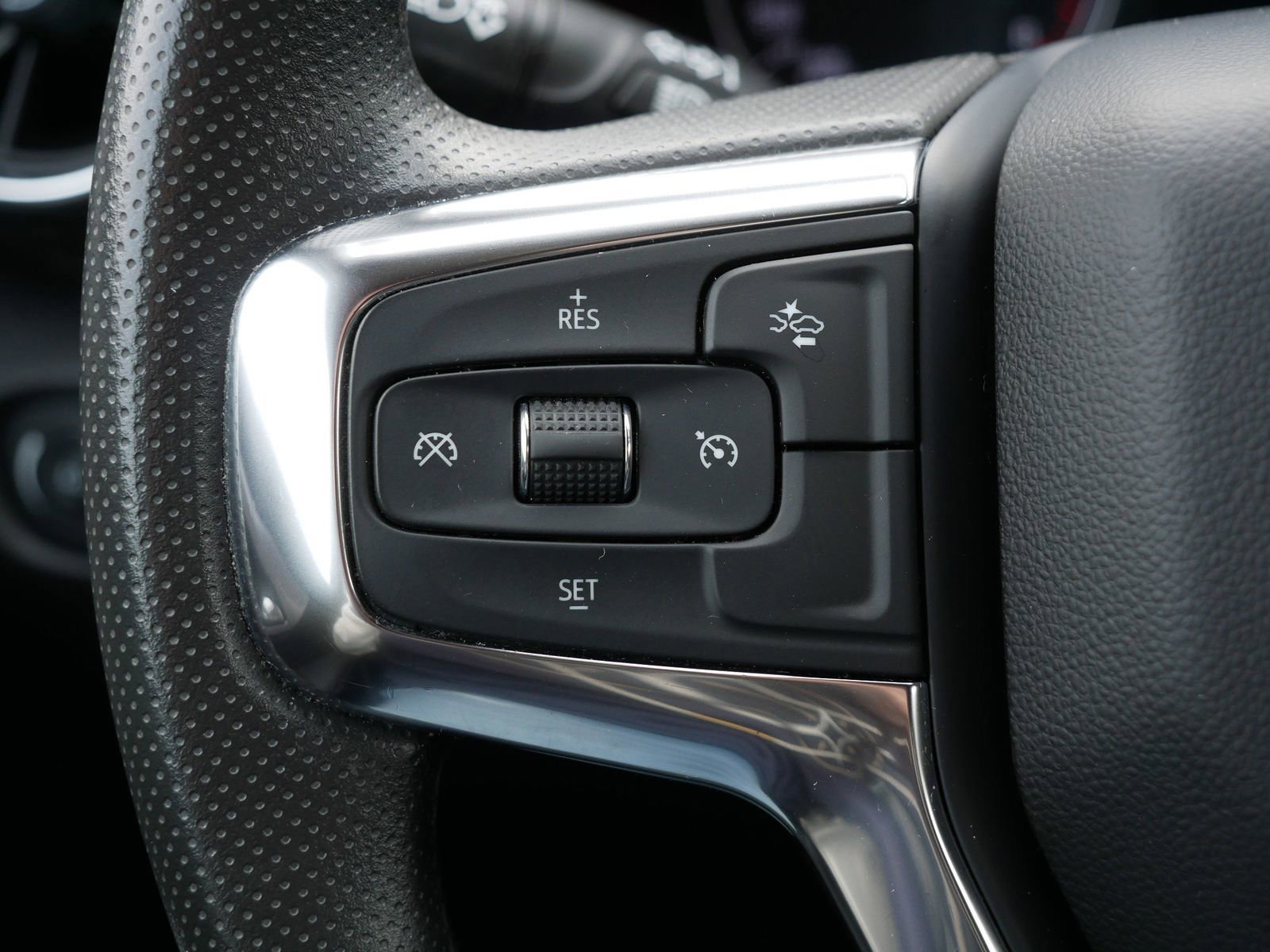 Used 2023 Chevrolet Blazer LT w/ LPO, Floor Liner Package image 31