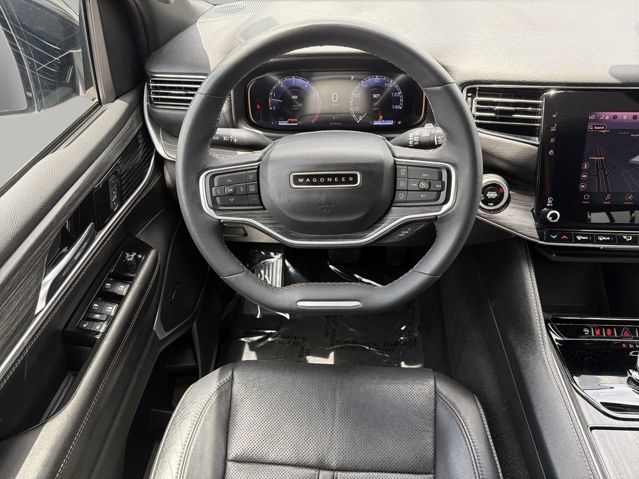 Used 2024 Jeep Wagoneer Series II w/ Flexible Seating Group RWD image 13