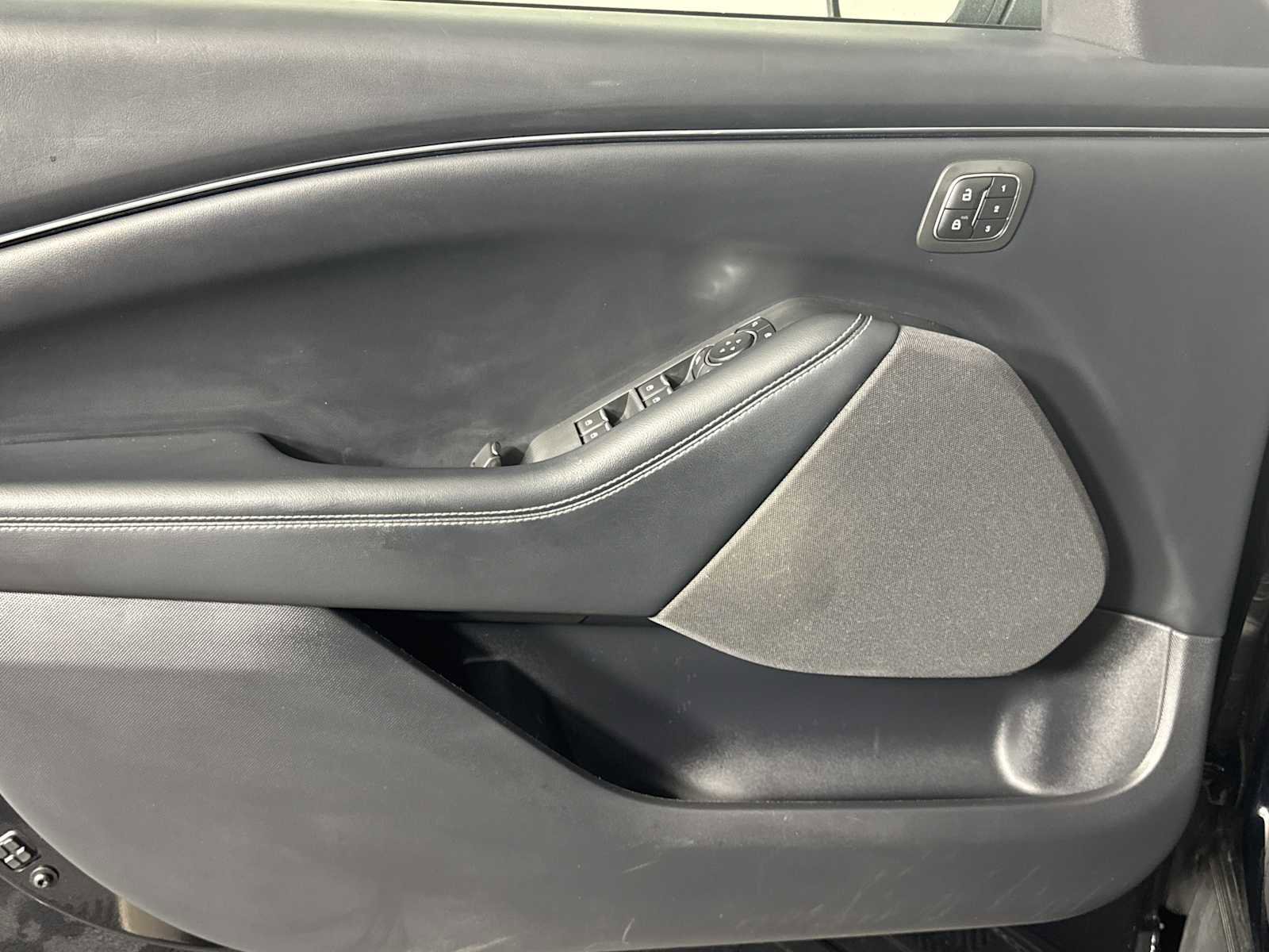 Certified 2021 Ford Mustang Mach-E Select w/ Comfort/Technology Package image 11