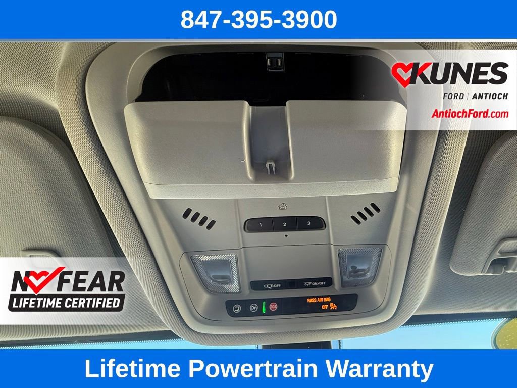 Used 2023 GMC Acadia SLT image 49